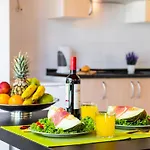102 Bright With Pool View Playa Feñabe