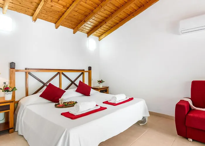 아파트 102 Bright With Pool View Playa Feñabe