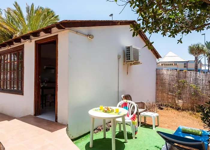 Апартаменты 102 Bright With Pool View *